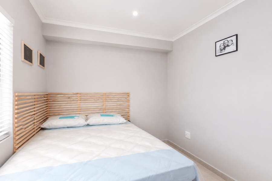2 Bedroom Property for Sale in Parklands Western Cape